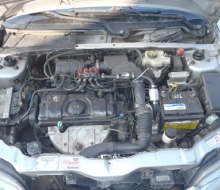 peugeot-106-12.jpg